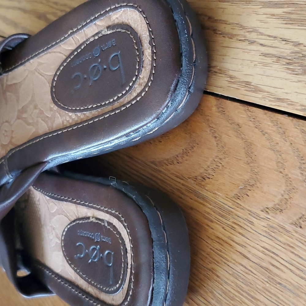 Sandals - Picture 3 of 7
